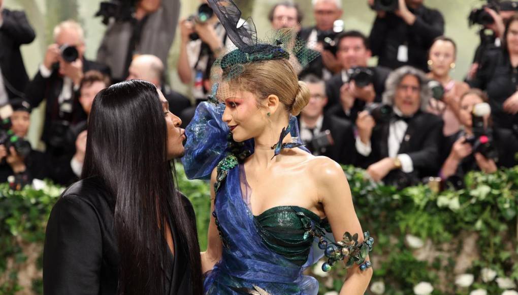 Met Gala 2024: Zendaya impacta con look inspirado en la naturaleza