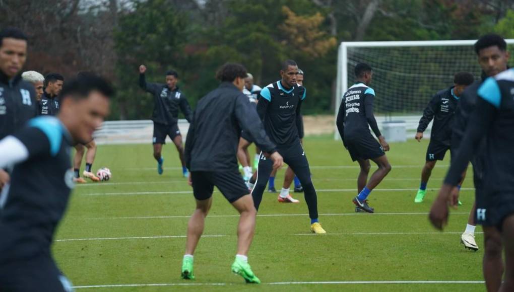 La visita sorpresa que recibio selección de Honduras en pleno entrenamiento en Frisco