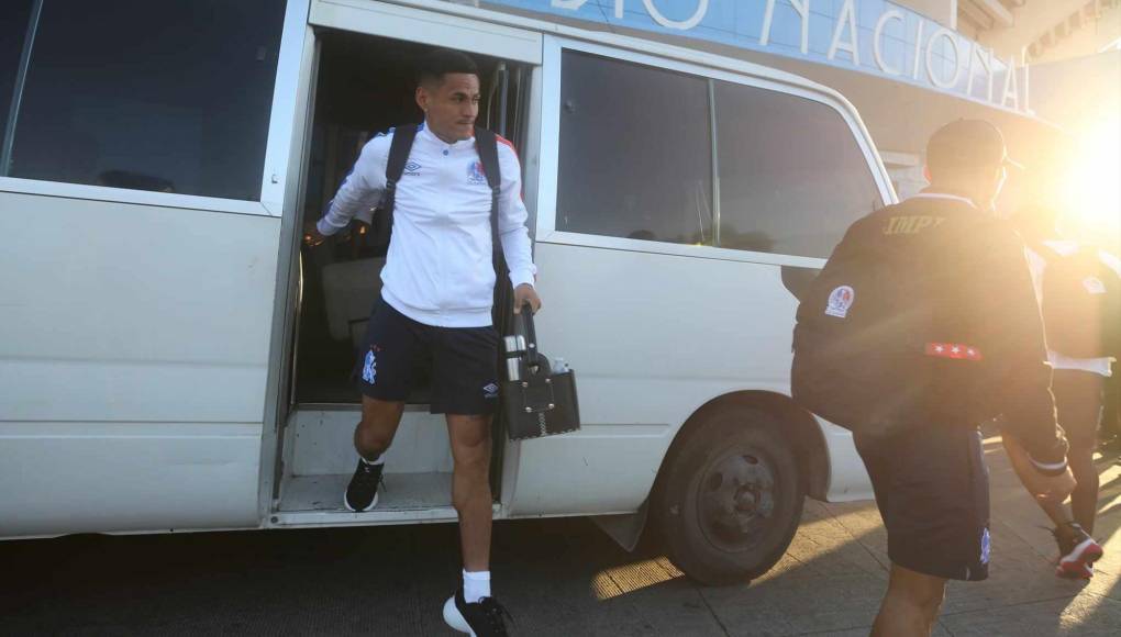 Motagua-Olimpia: Zafarrancho en las afueras del Nacional previo al Clásico