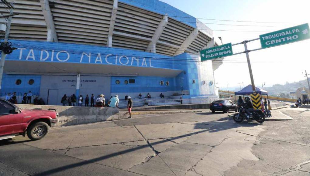 Motagua-Olimpia: Zafarrancho en las afueras del Nacional previo al Clásico