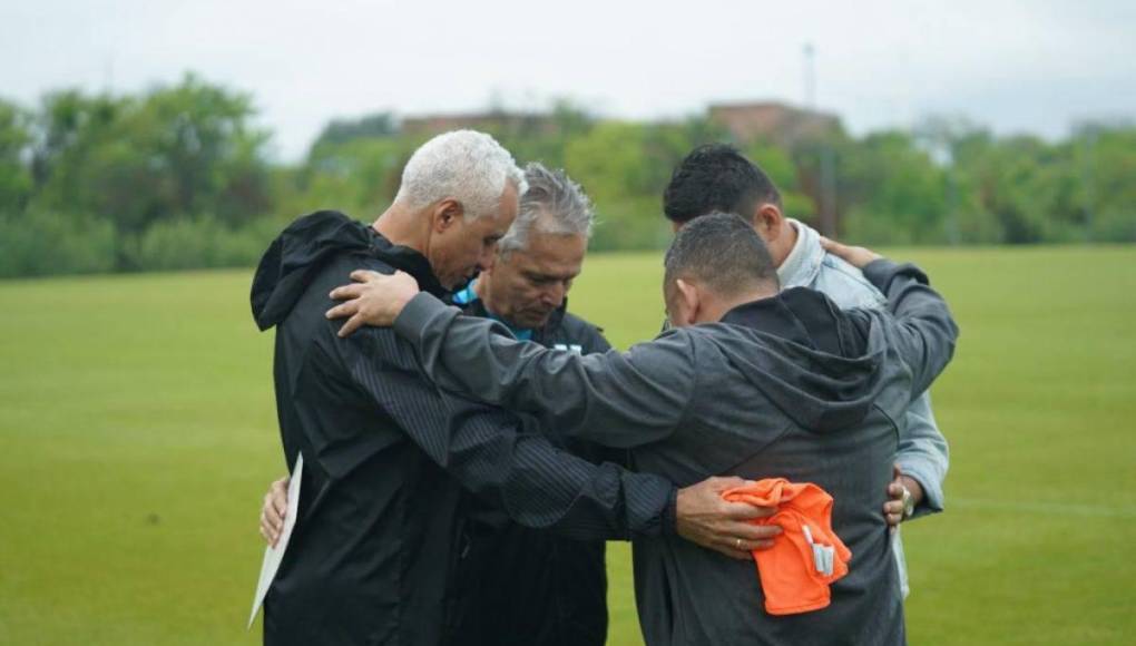 La visita sorpresa que recibio selección de Honduras en pleno entrenamiento en Frisco