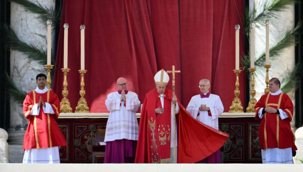 Papa Francisco encabezó celebración del Domingo de Ramos