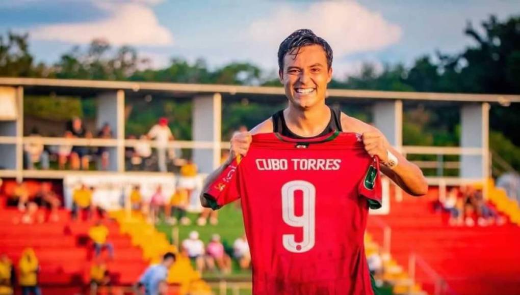 “Cubo” Torres fue suspendido por dopaje y ahora trabaja entregando comida