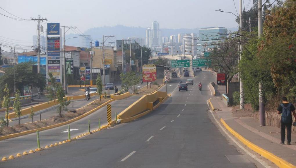 Fotos: la capital de Honduras luce casi vacía este Jueves Santo