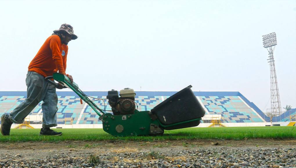 El Estadio Morazán ya se pintó, se está puliendo la grama y se acerca la reapertura