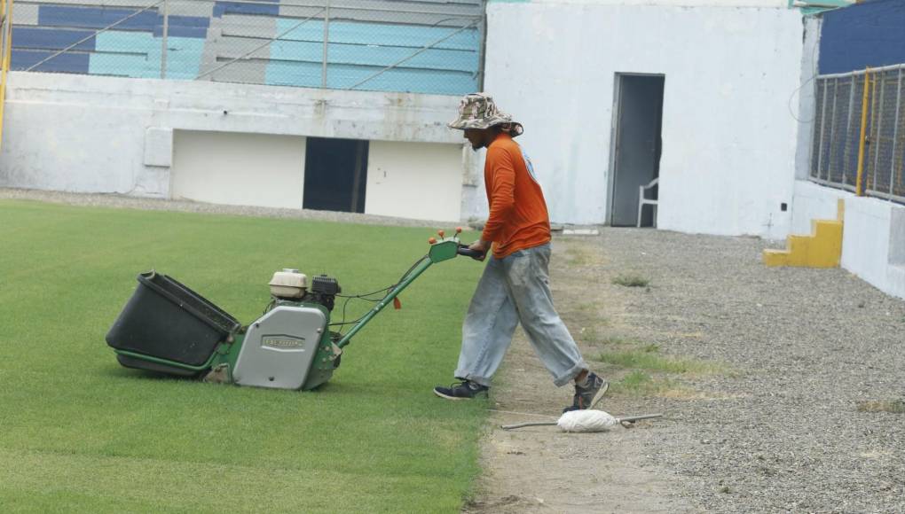 El Estadio Morazán ya se pintó, se está puliendo la grama y se acerca la reapertura