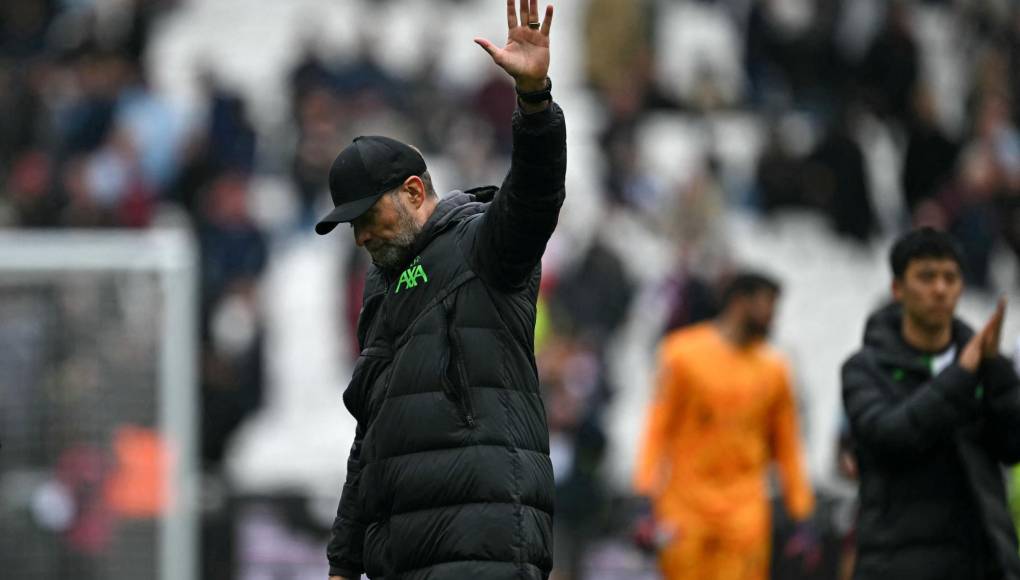 Salah se pelea con Klopp previo a ingresar en el West Ham-Liverpool