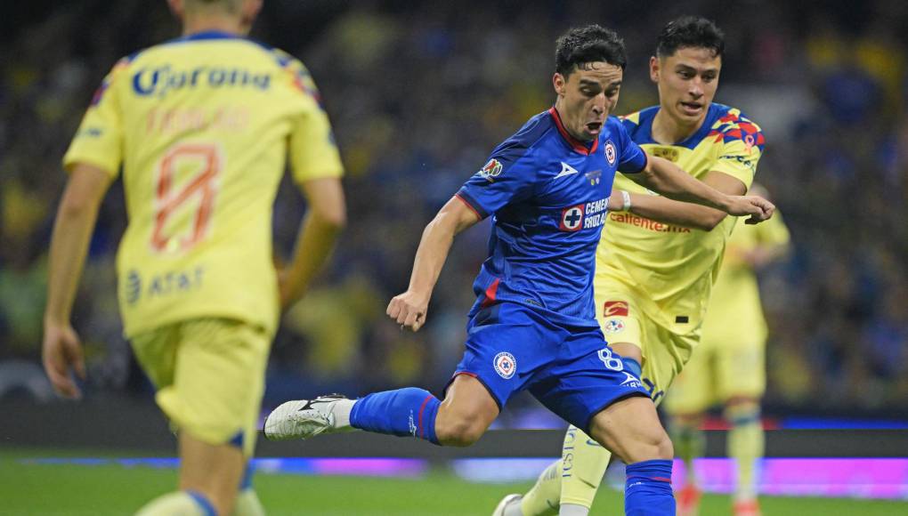 Aficionado arriesga su vida para ver al América coronarse campeón de la Liga MX