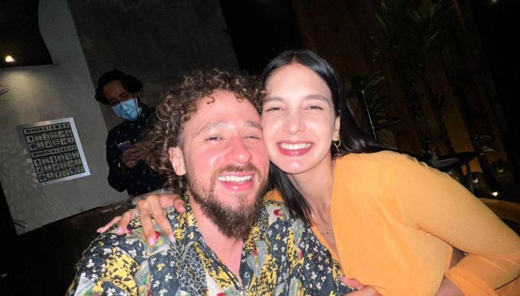 Luisito Comunica defiende a Arianny, tras polémicas declaraciones de su exnovia