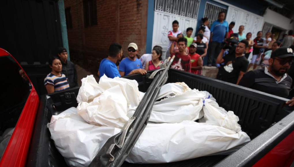 Acorralados en un callejón sin salida: lo que se sabe de doble crimen en la capital