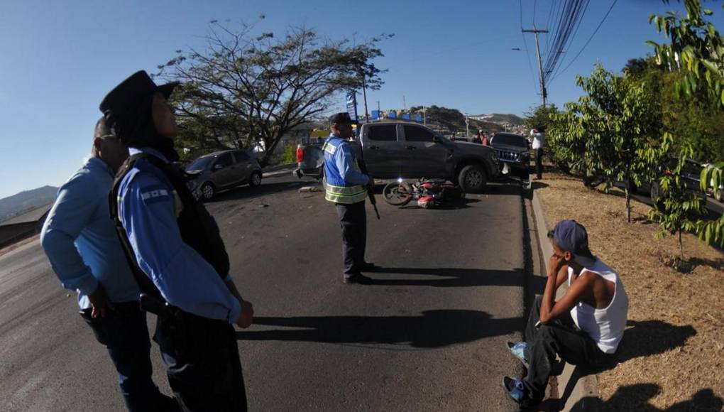 “Nos arrastró por 50 metros”: las imágenes más impactantes del accidente en anillo periférico