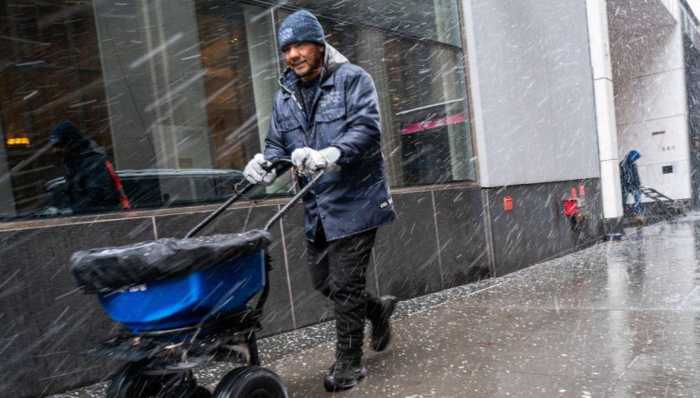 Tormenta de nieve sorprende a Nueva York tras dos años sin nevadas