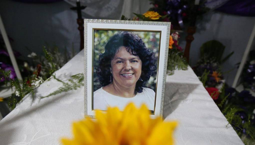 A ocho años del asesinato de Berta Cáceres, familiares y organizaciones mantienen vivo su legado