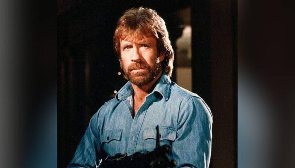 Chuck Norris celebra sus 84 años más activo que nunca; así ha sido su cambio físico