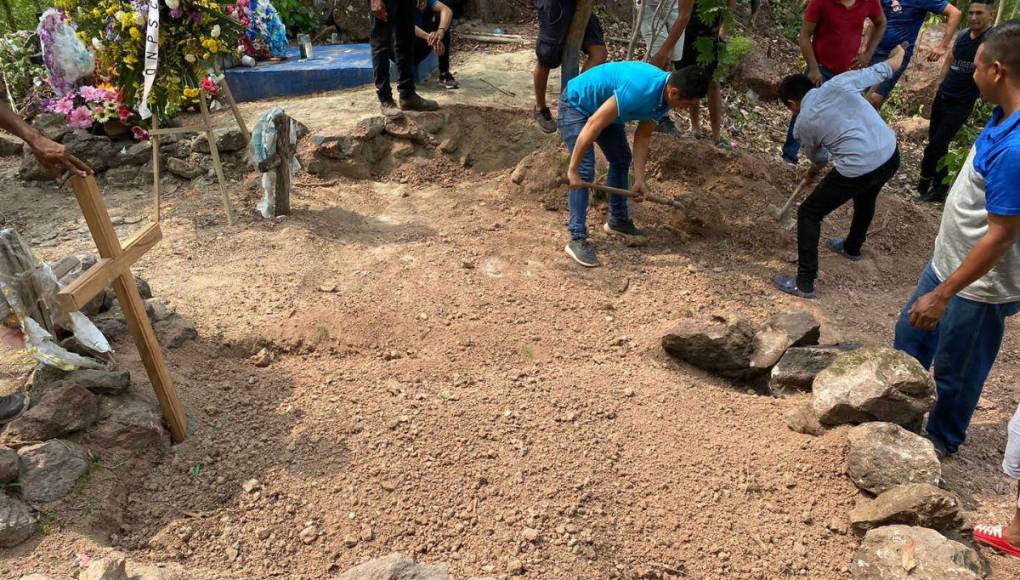 El último adiós a Lener Montalván, policía asesinado en Comayagua