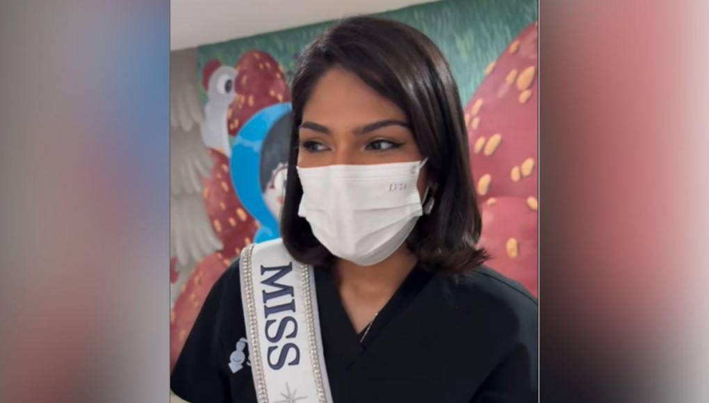 Miss Universo Sheynnis Palacios visita a niños en hospital de Filipinas