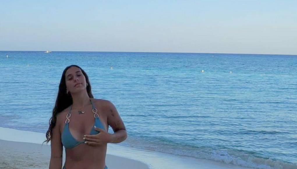 Hija de Pedro Troglio disfruta de las playas de Roatán y comparte su viaje