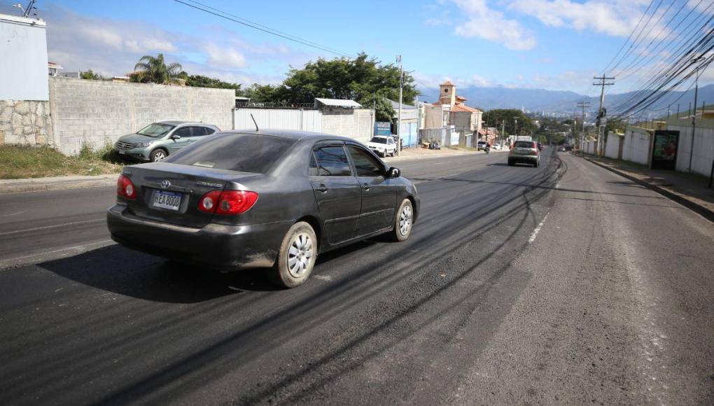 “Dragones” dejan como autopista la calle de Los Alcaldes luego de tres meses de trabajo