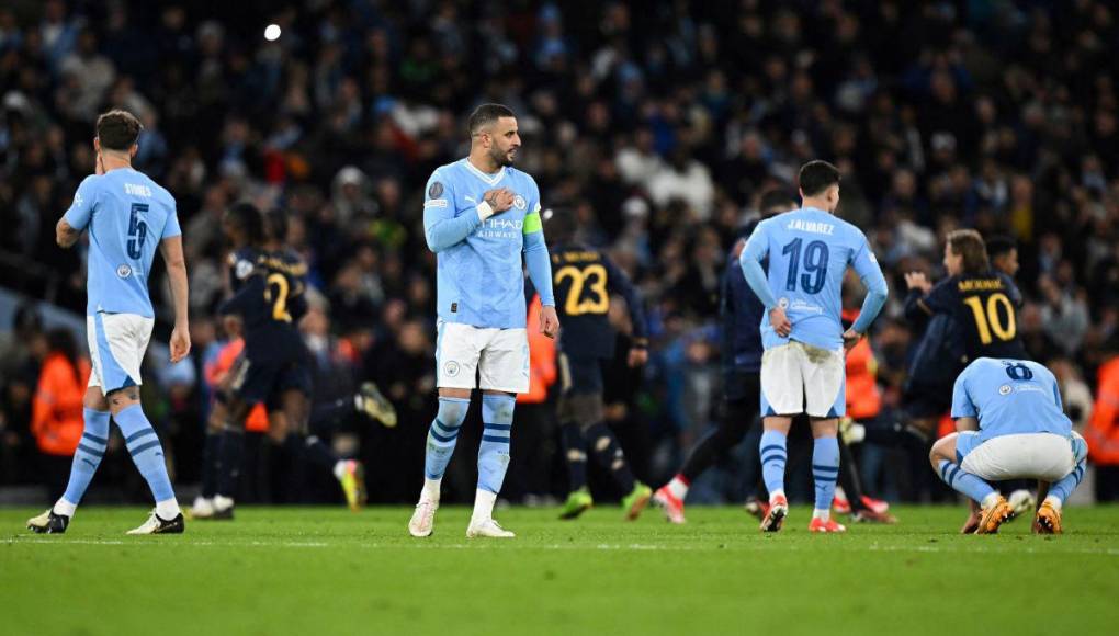 Rostros de tristeza en el City tras eliminación ante Real Madrid