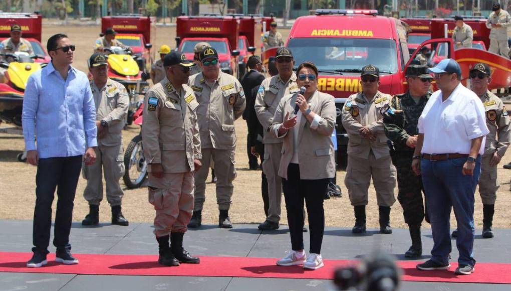 Ambulancias y flota acuática: El Cuerpo de Bomberos se fortalece