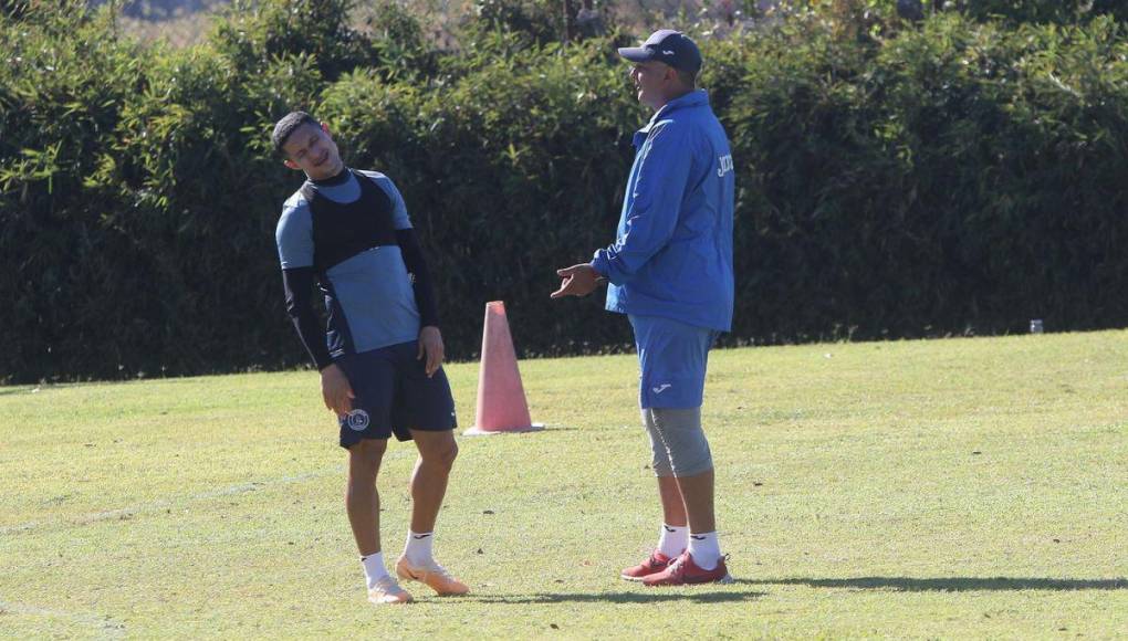 Motagua entrena y Diego Vázquez protesta previo al clásico con Olimpia