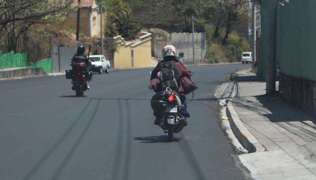 “Dragones” dejan como autopista la calle de Los Alcaldes luego de tres meses de trabajo