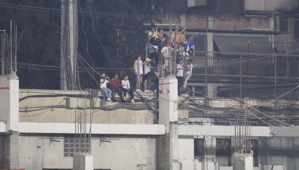 Palco de lujo y la bronca de Jerry: no se vio en el Olimpia vs Marathón