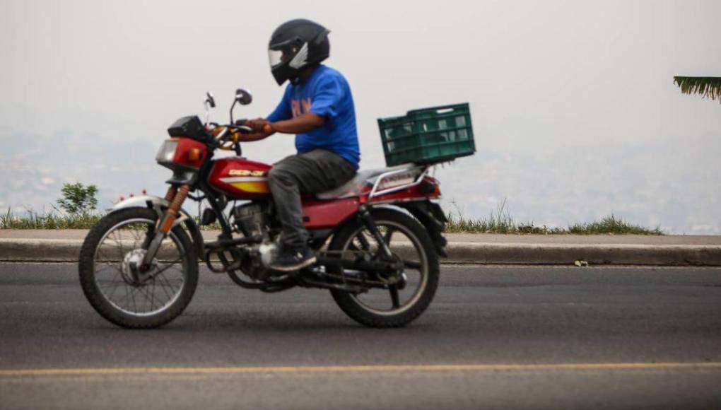 ¡Imparable contaminación! Densa capa de humo permanece sobre Tegucigalpa