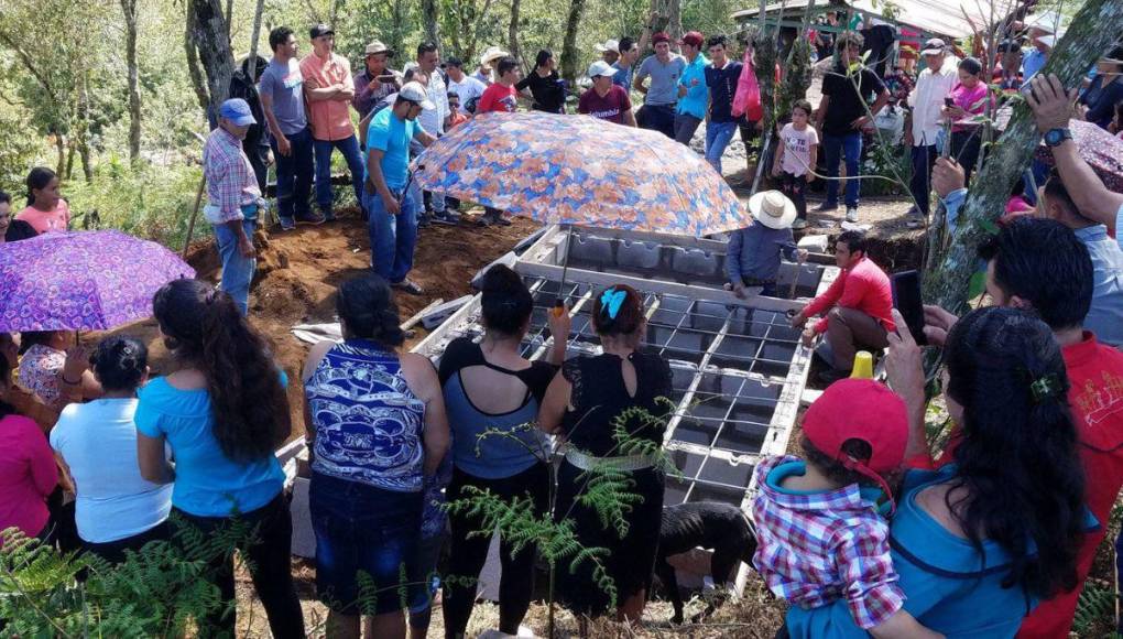 Una madre y sus hijas, las víctimas del accidente en Arada, Santa Bárbara