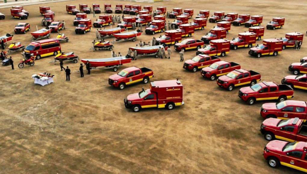 Ambulancias y flota acuática: El Cuerpo de Bomberos se fortalece