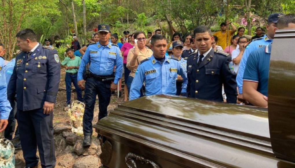 El último adiós a Lener Montalván, policía asesinado en Comayagua