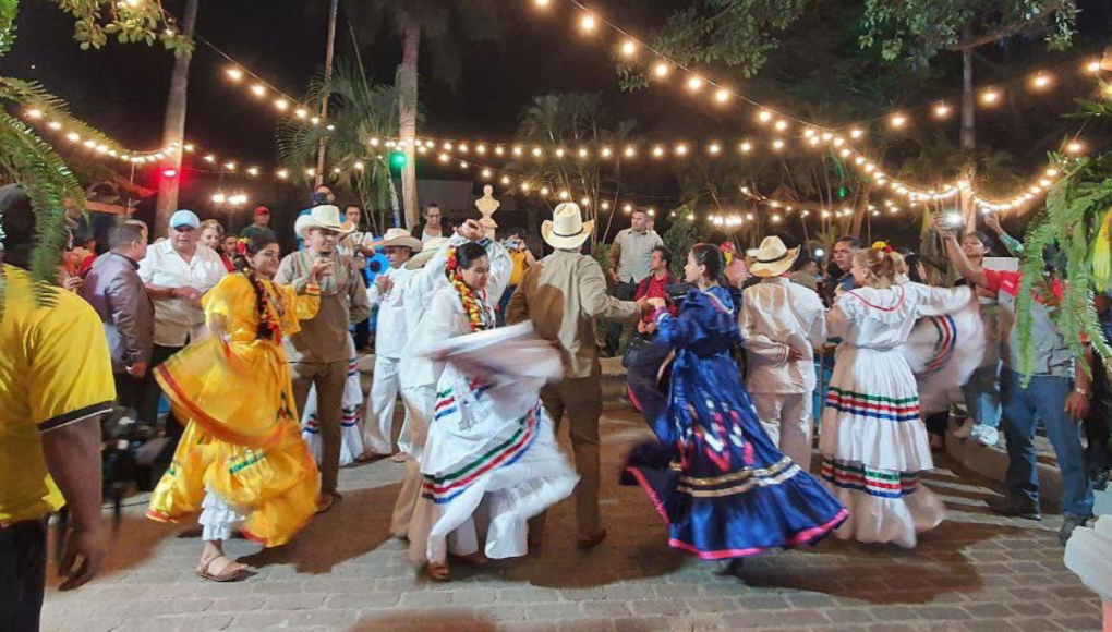 Alcaldía celebra la restauración del Parque Herrera, ¿quedó como se prometió?