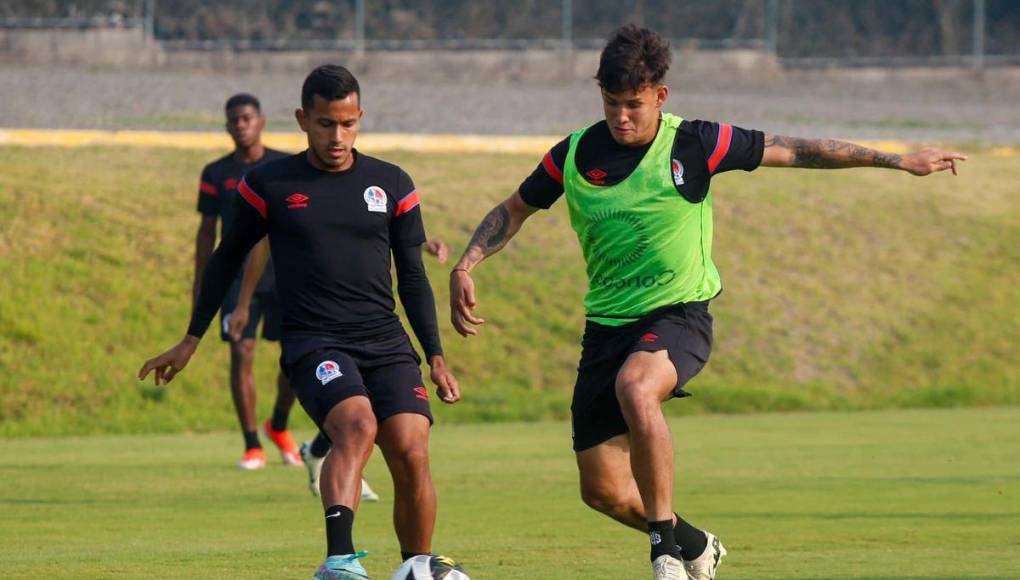 ¡Con dos altas! Troglio mandará ofensivo 11 titular de Olimpia ante Motagua