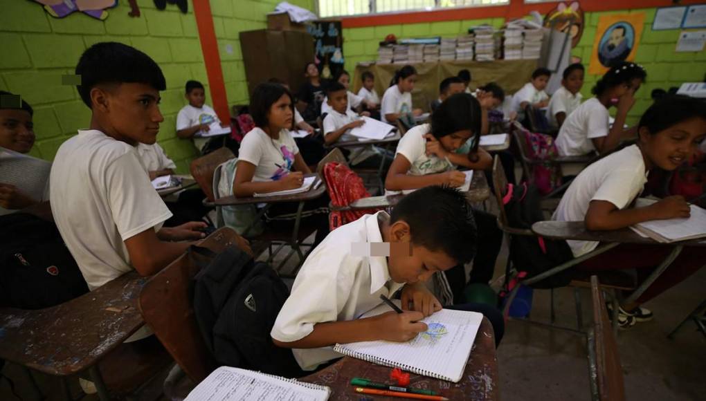 El bajo rendimiento y falta de recursos afectan aprendizaje de los niños en Honduras