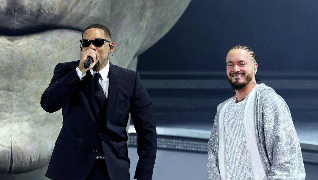 Will Smith hace aparición sorpresa junto a J Balvin en Coachella