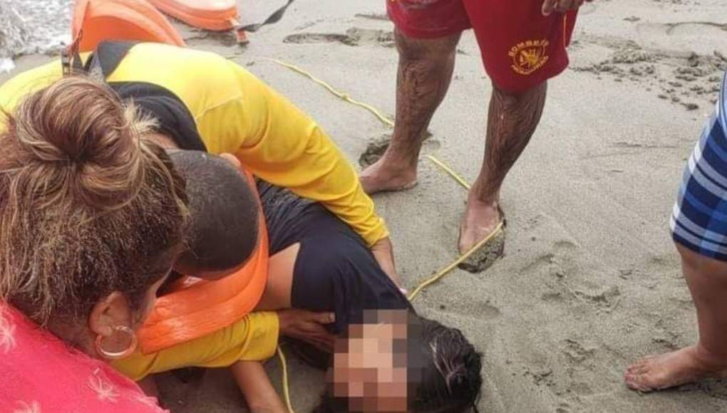 Así fueron los rescates de varios hondureños en ríos y playas durante la Semana Santa