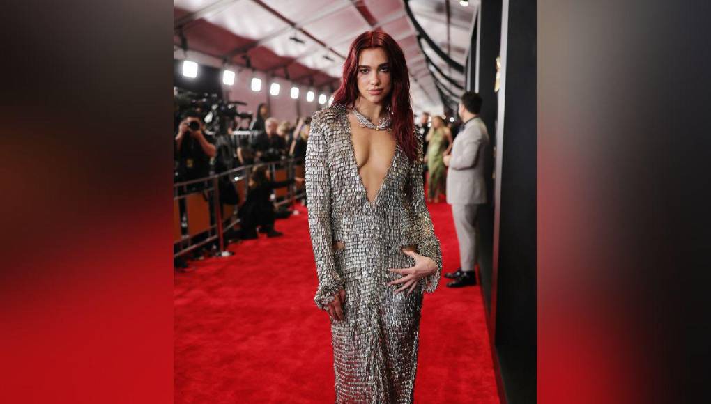 Belleza y elegancia: los mejor vestidos de los Grammy 2024