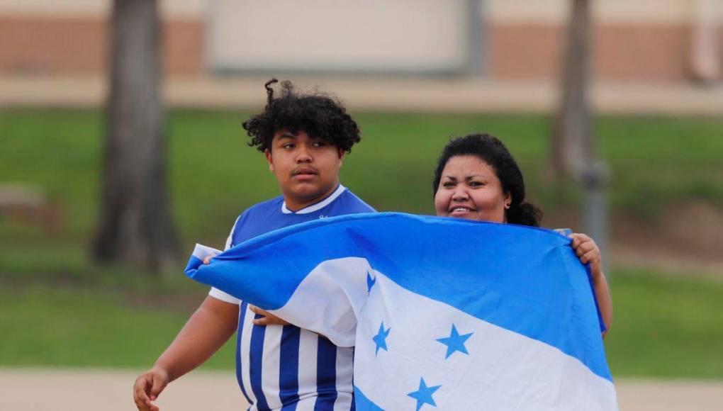 ¡Con legionarios! Honduras realizó su primer entrenamiento en Dallas