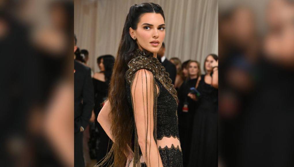 Las Kardashian-Jenner deslumbran en la Met Gala 2024