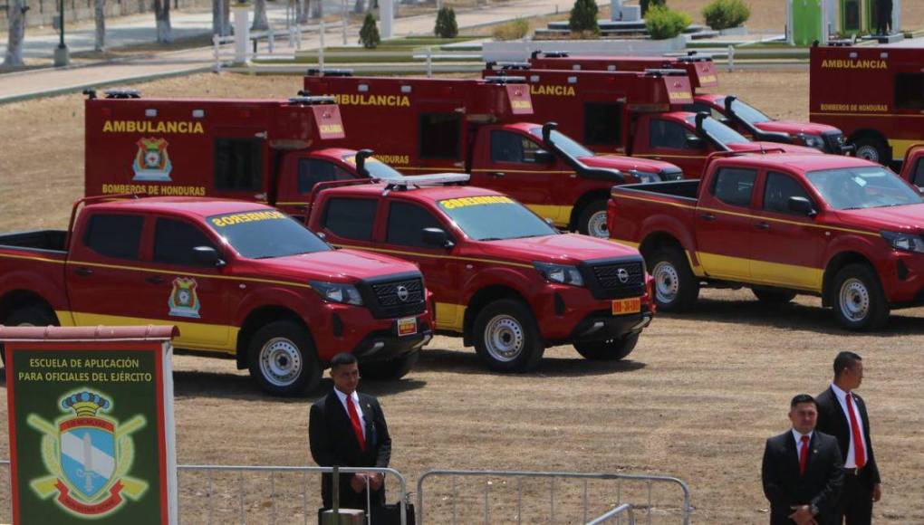 Ambulancias y flota acuática: El Cuerpo de Bomberos se fortalece