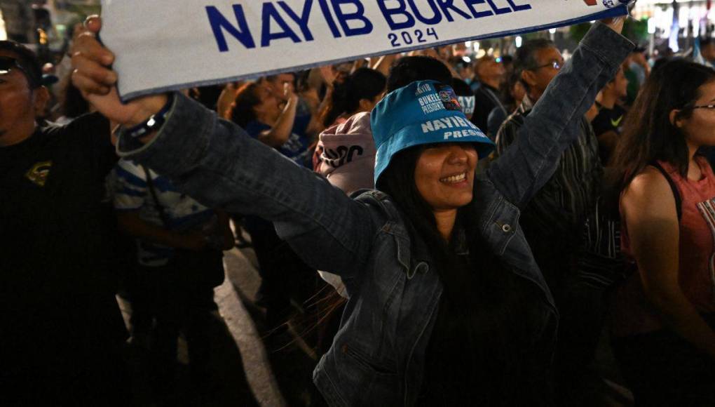 Población celebró masivamente el triunfo de Nayib Bukele en El Salvador