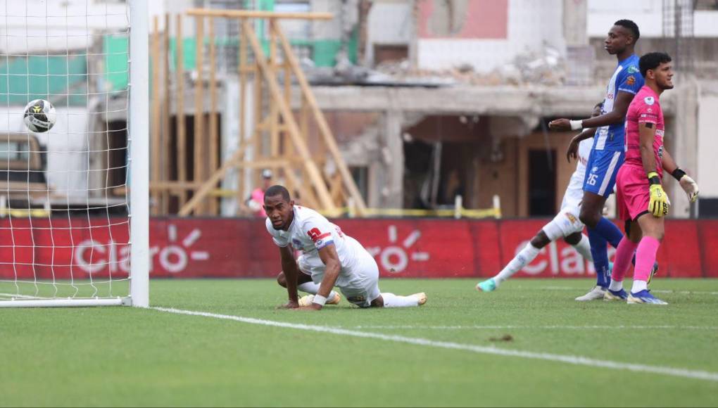 Olimpia entre enojo y tristeza tras no poder clasificar directo a semifinales