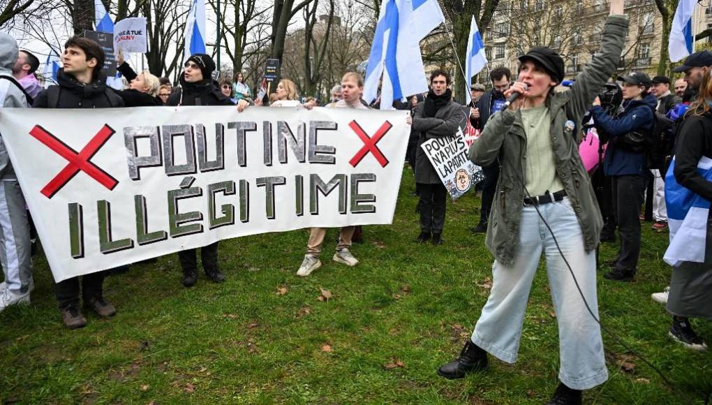 “Putin es un ilegítimo”: protestan contra triunfo de Putin en elecciones