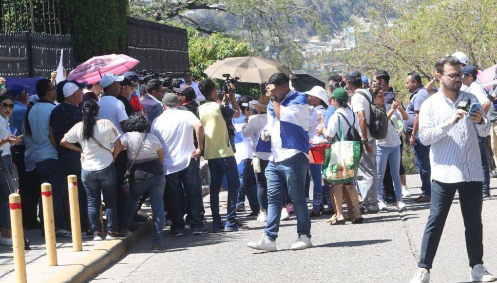 BOC protesta frente a la CSJ por rotaciones ilegales en las salas del Poder Judicial