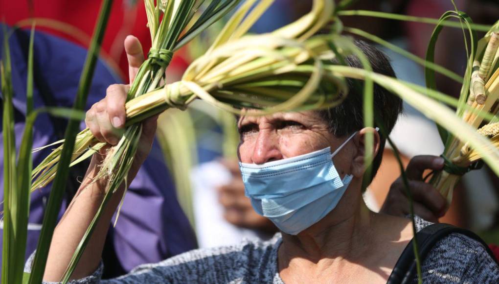 Con mucho fervor, capitalinos celebran el Domingo de Ramos