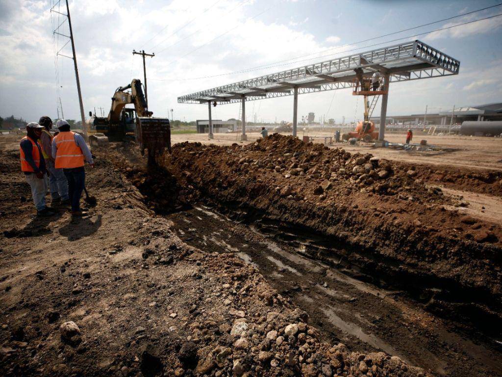 $!En muchas áreas donde se está operando hace falta terminar. Hay edificios como el de la DSA que se han ido culminado este año.