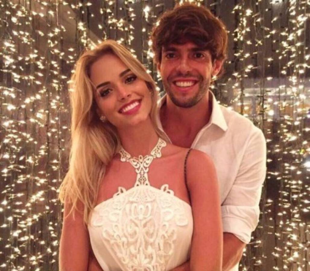 Kaká se encargó de confirmar los rumores de su relación con la joven modelo (Foto: Redes / El Heraldo Honduras / Noticias de Honduras)