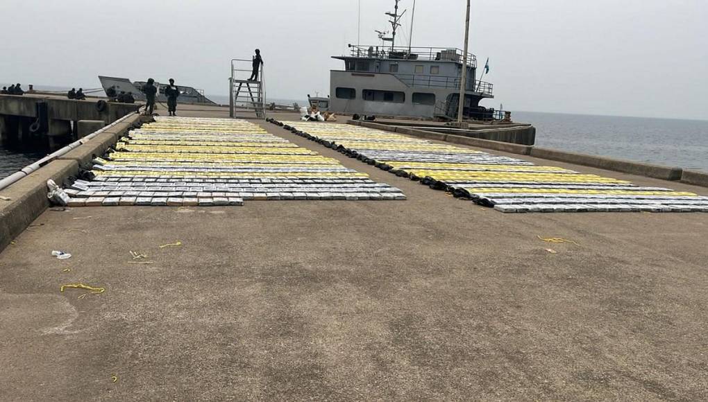 Más de 2.7 toneladas de cocaína fue incautada entre el MP y la Fuerza Naval