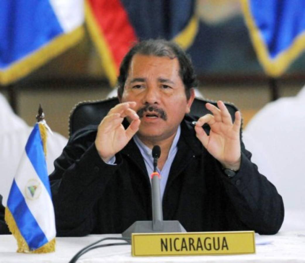 Nicaragüenses acuden a votar con Ortega como favorito a la reelección