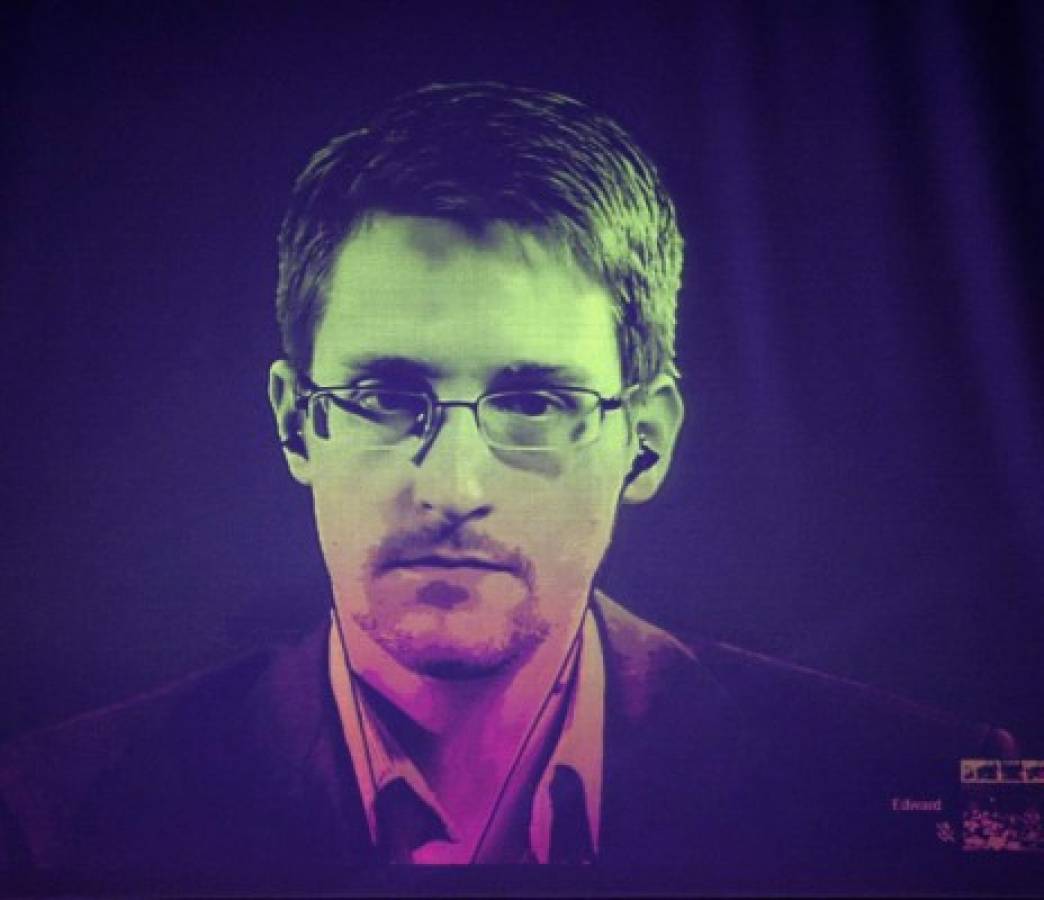 Snowden, autorizado a quedarse tres años más en Rusia